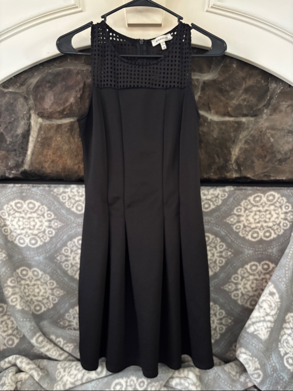 Monteau Black Sleeveless Dress with Mesh Grid Yoke size Medium